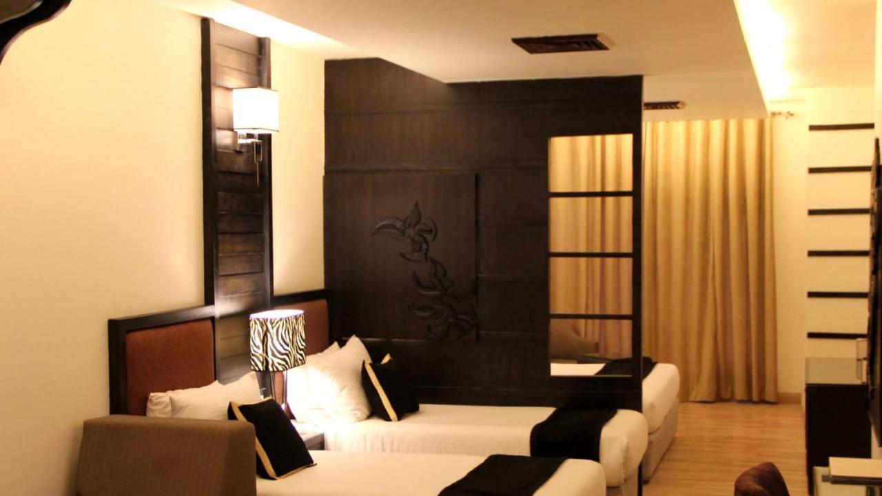ג'אמו Hotel 17 Miles מראה חיצוני תמונה