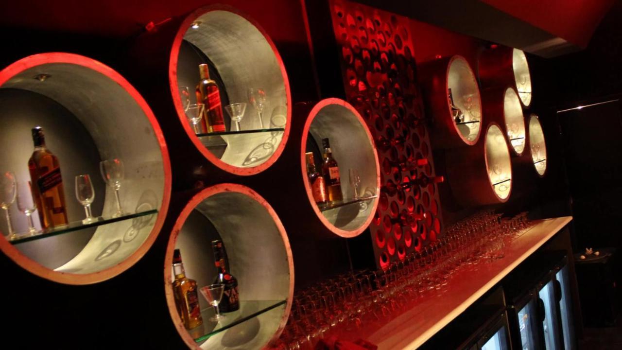 ג'אמו Hotel 17 Miles מראה חיצוני תמונה